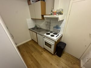 Photo 14- click for photo gallery